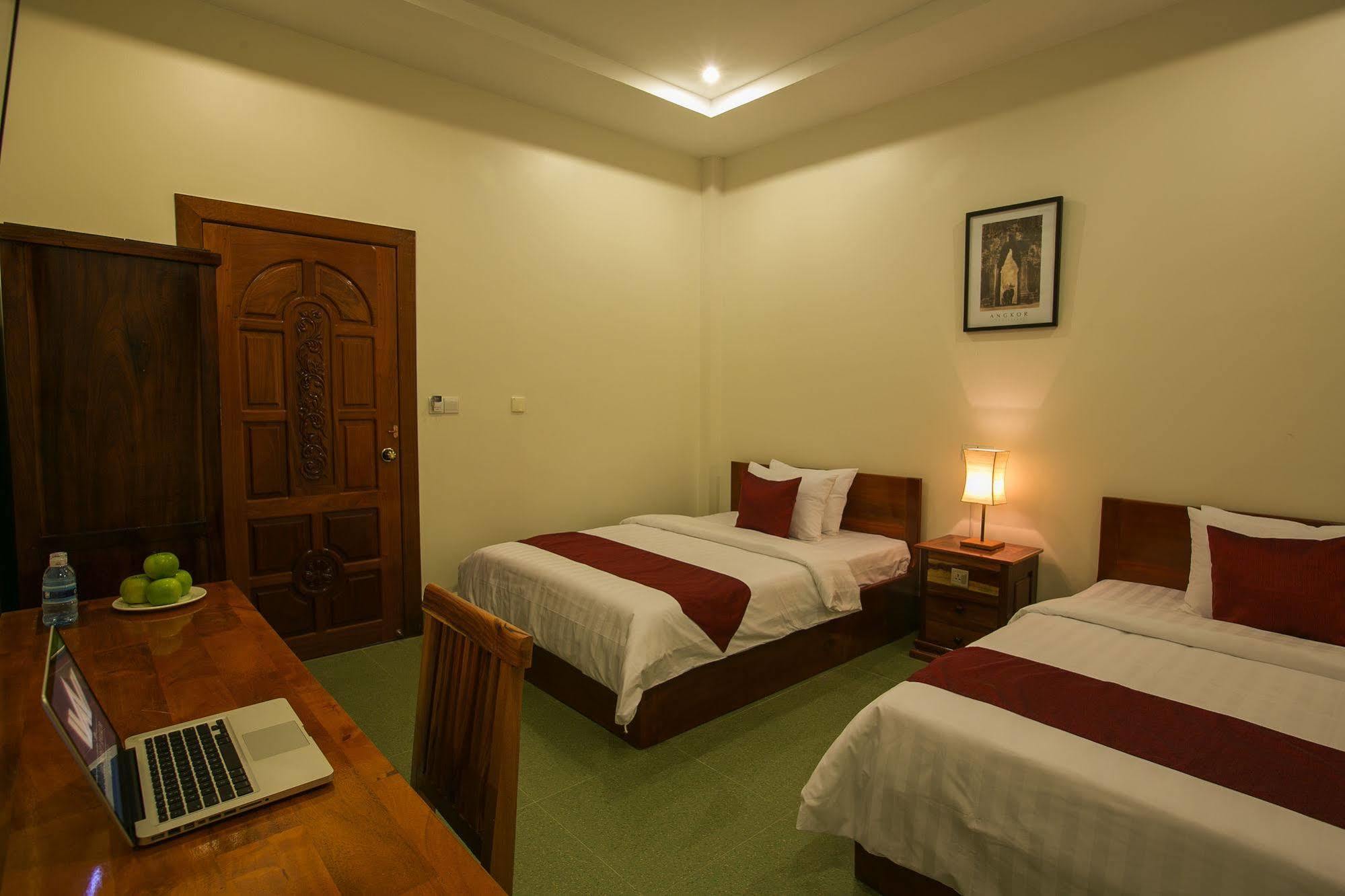 Friendly Angkor Boutique Hotel Siem Reap Exterior photo